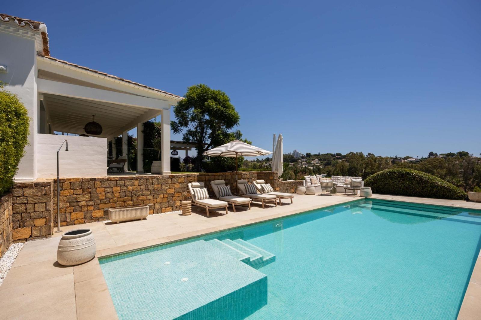 Villa for Sale in Estepona