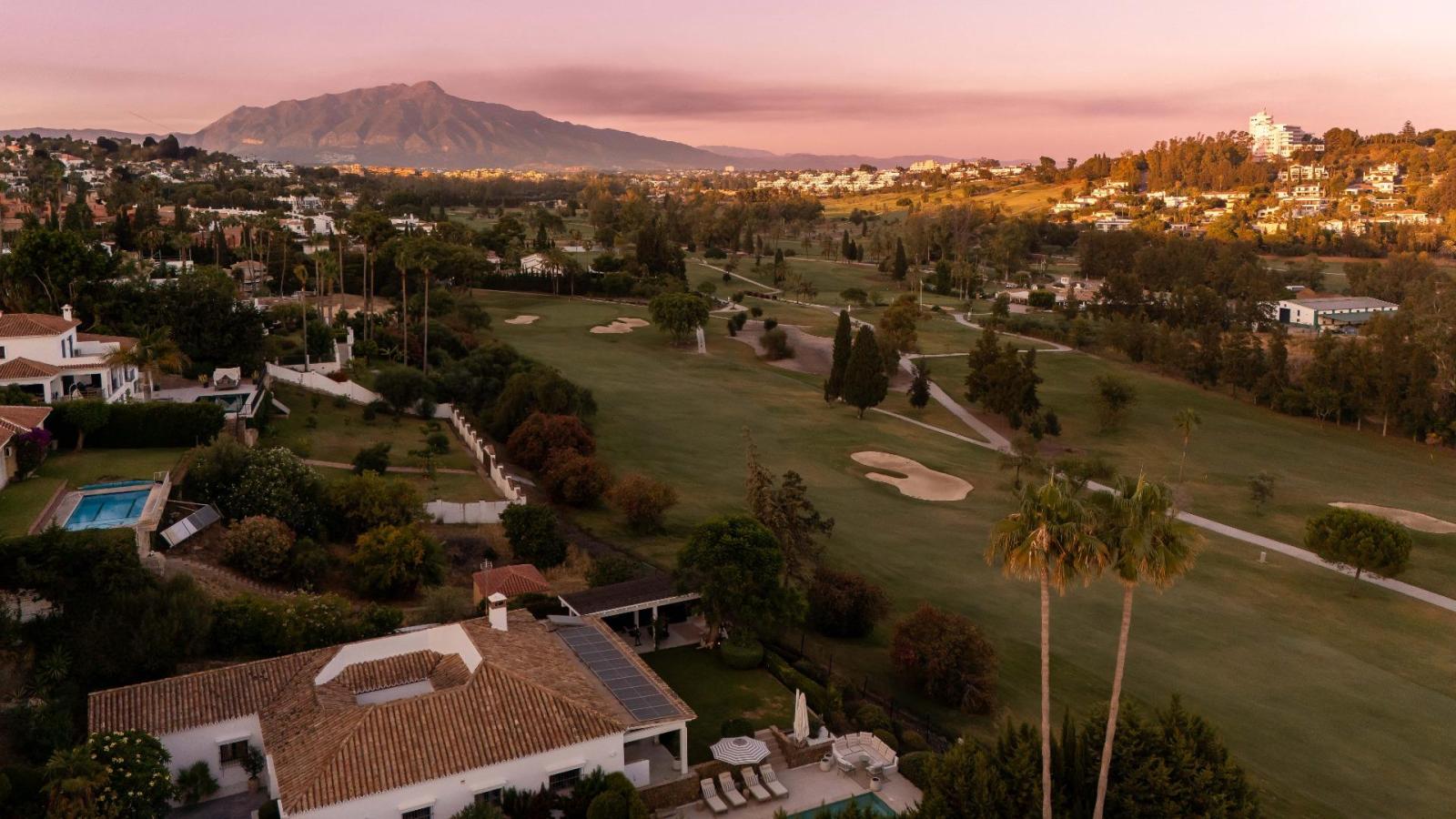 Villa for Sale in Estepona