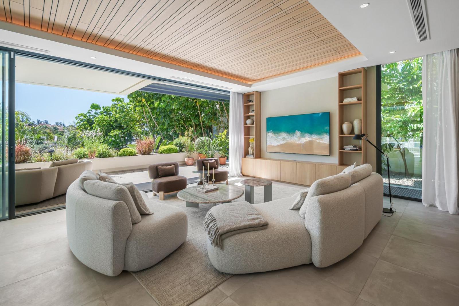 Villa for Sale in Estepona