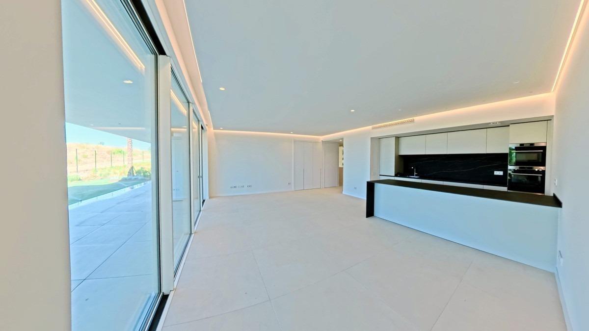 Apartment for Sale in Ojén