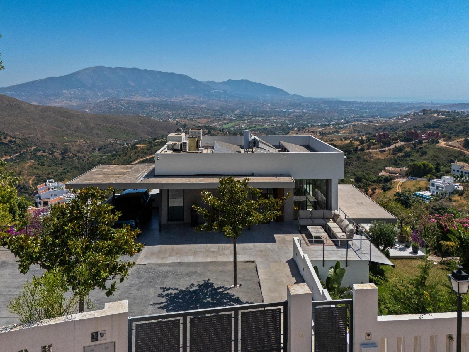 Villa for Sale in Ojén