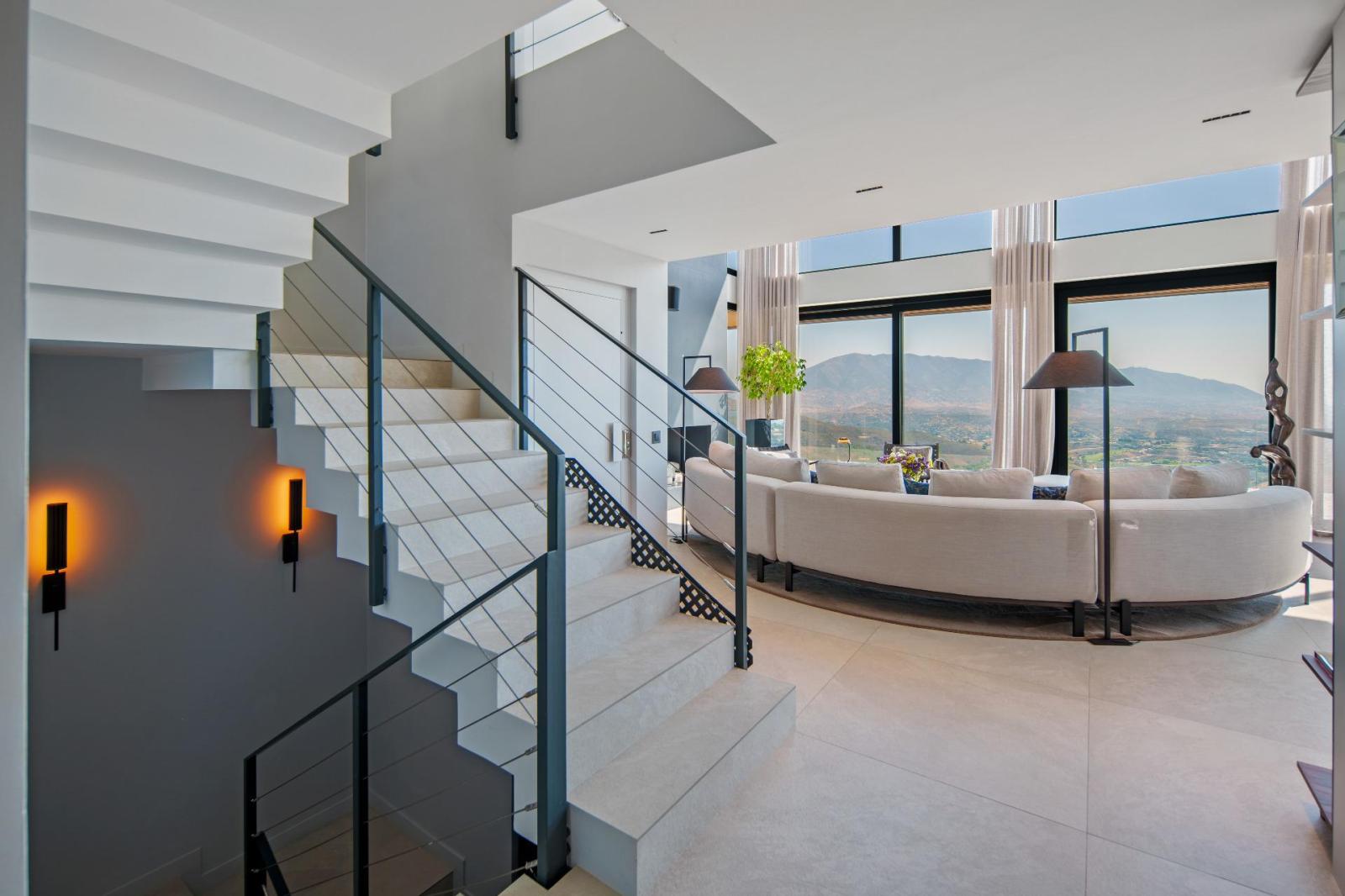 Villa for Sale in Ojén
