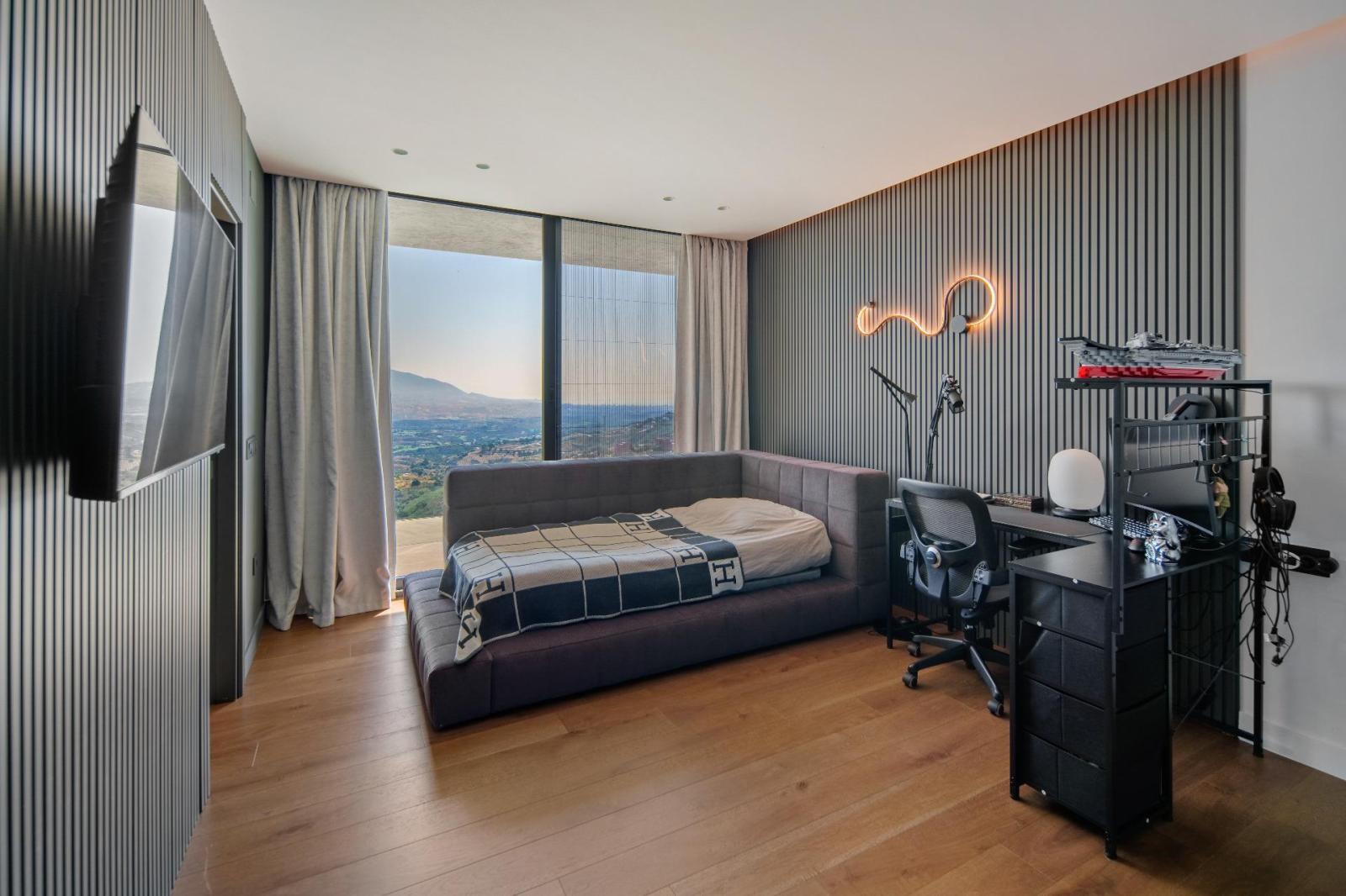Villa for Sale in Ojén