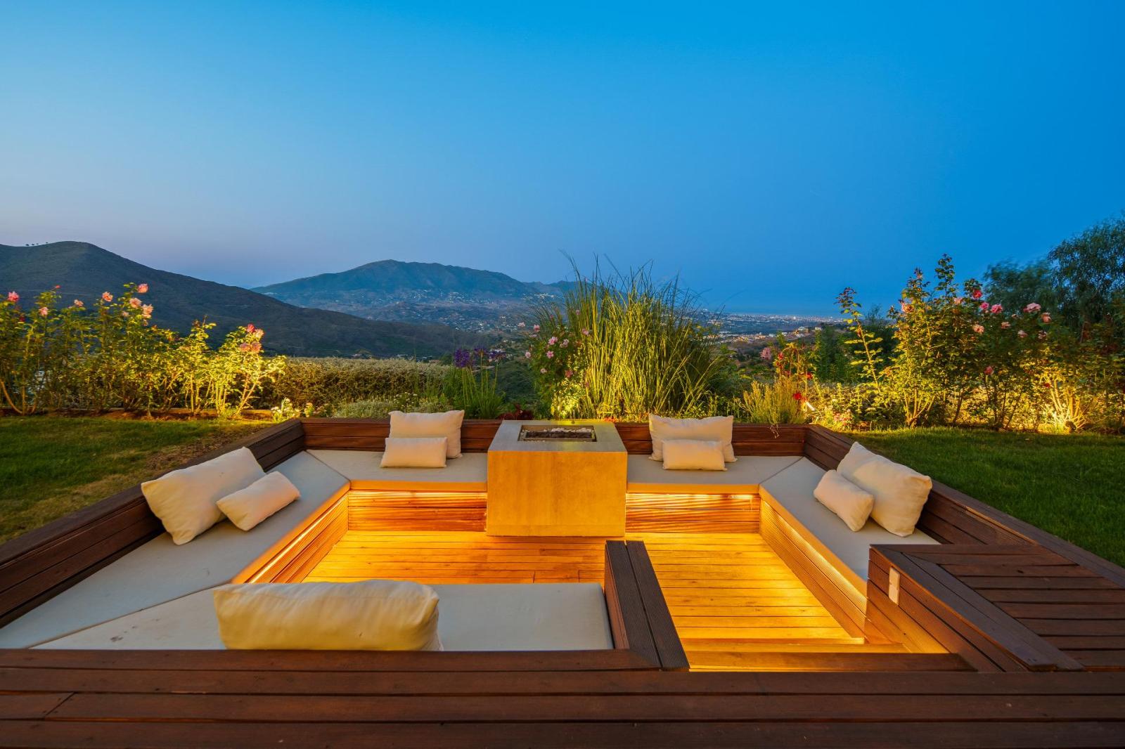 Villa for Sale in Ojén