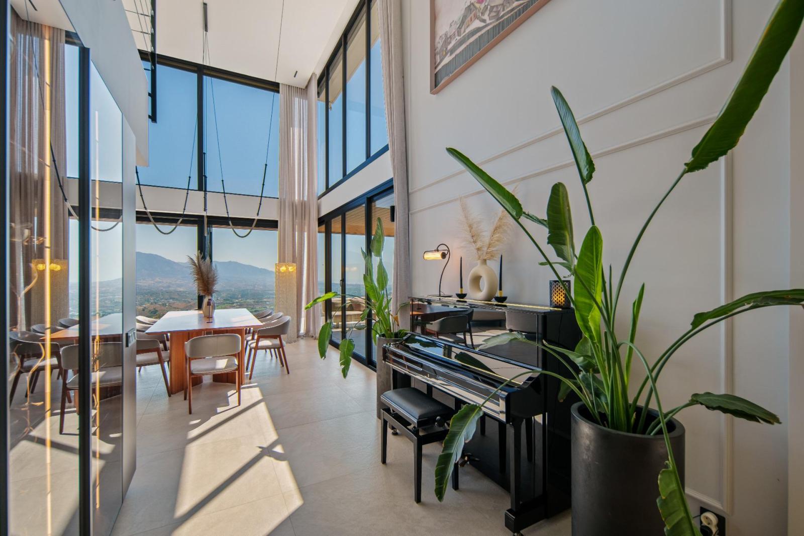 Villa for Sale in Ojén