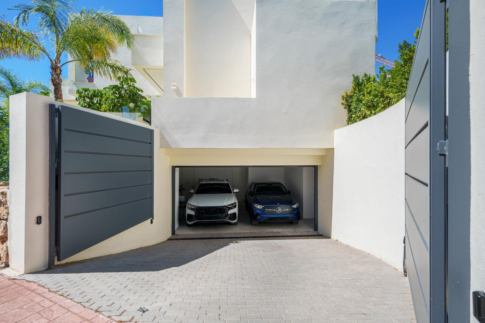 Villa for Sale in Estepona