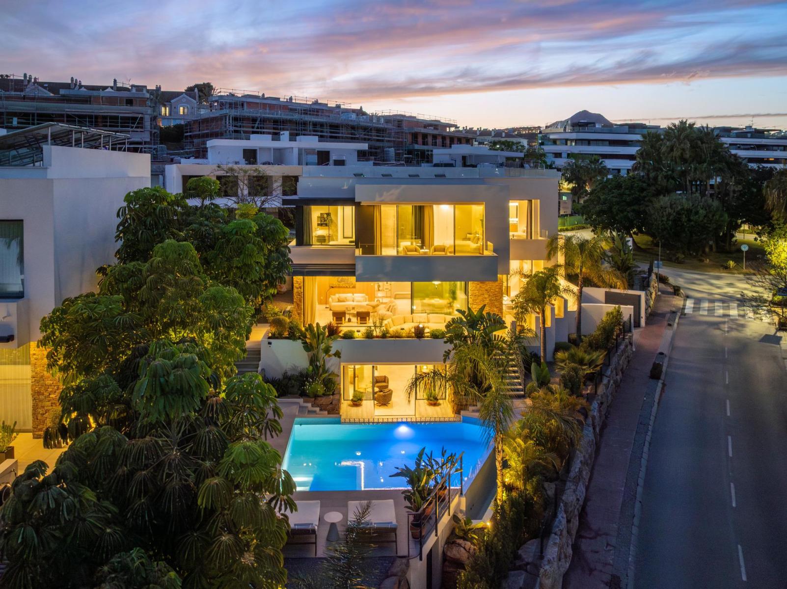 Villa for Sale in Estepona