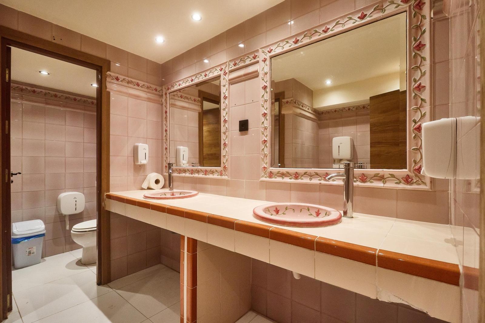 Premise for Sale in Fuengirola