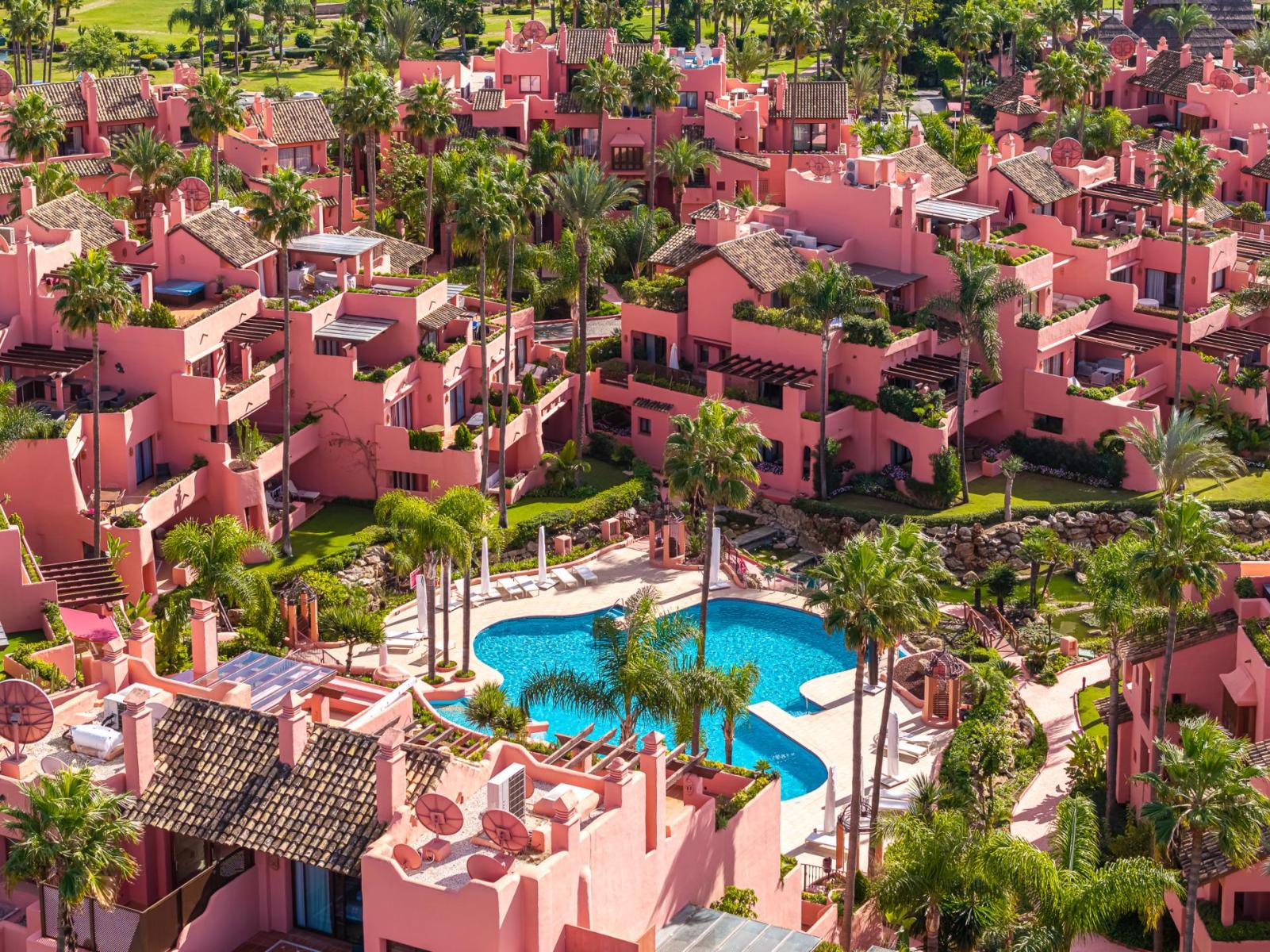 Flat for Sale in Estepona