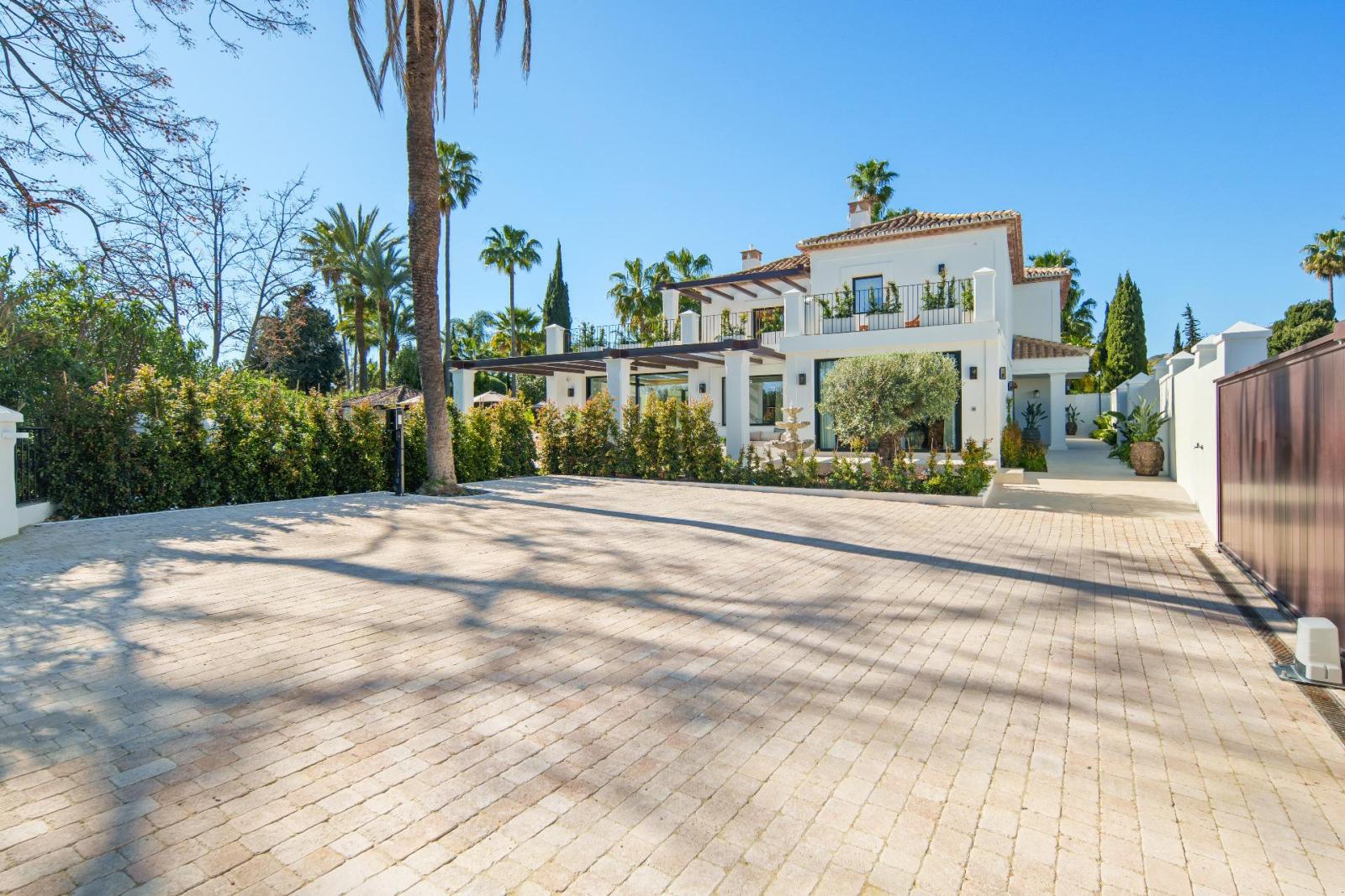 Villa for Sale in Marbella