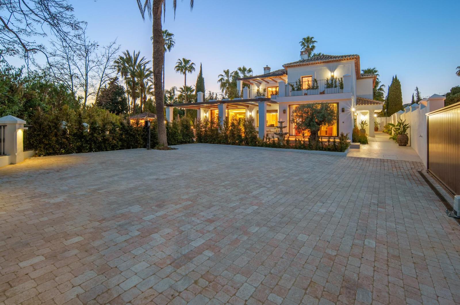 Villa for Sale in Marbella
