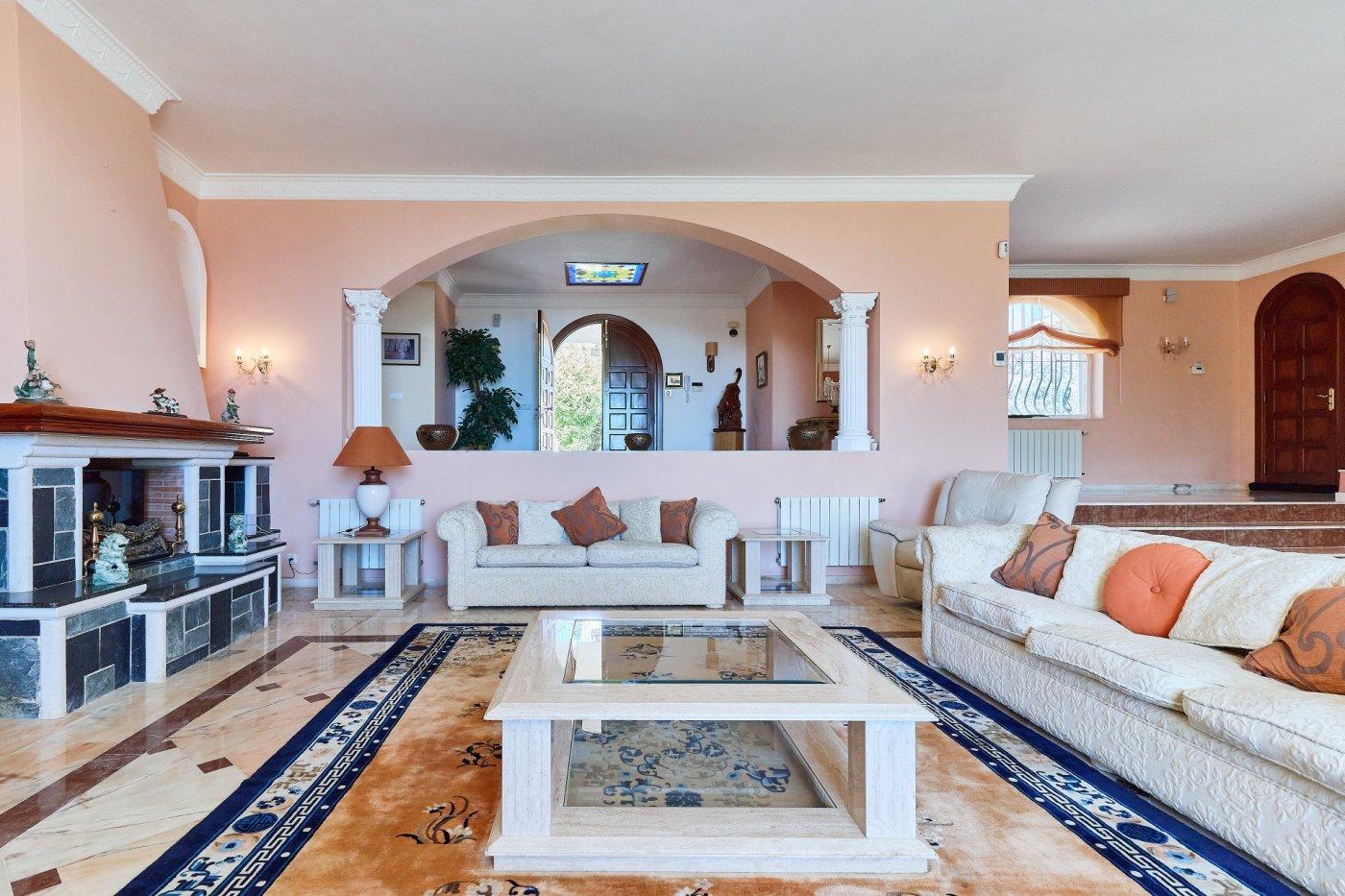 Villa en Venta en Ojén
