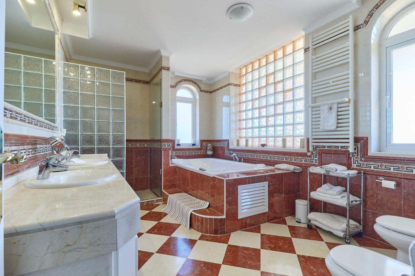 Villa en Venta en Ojén