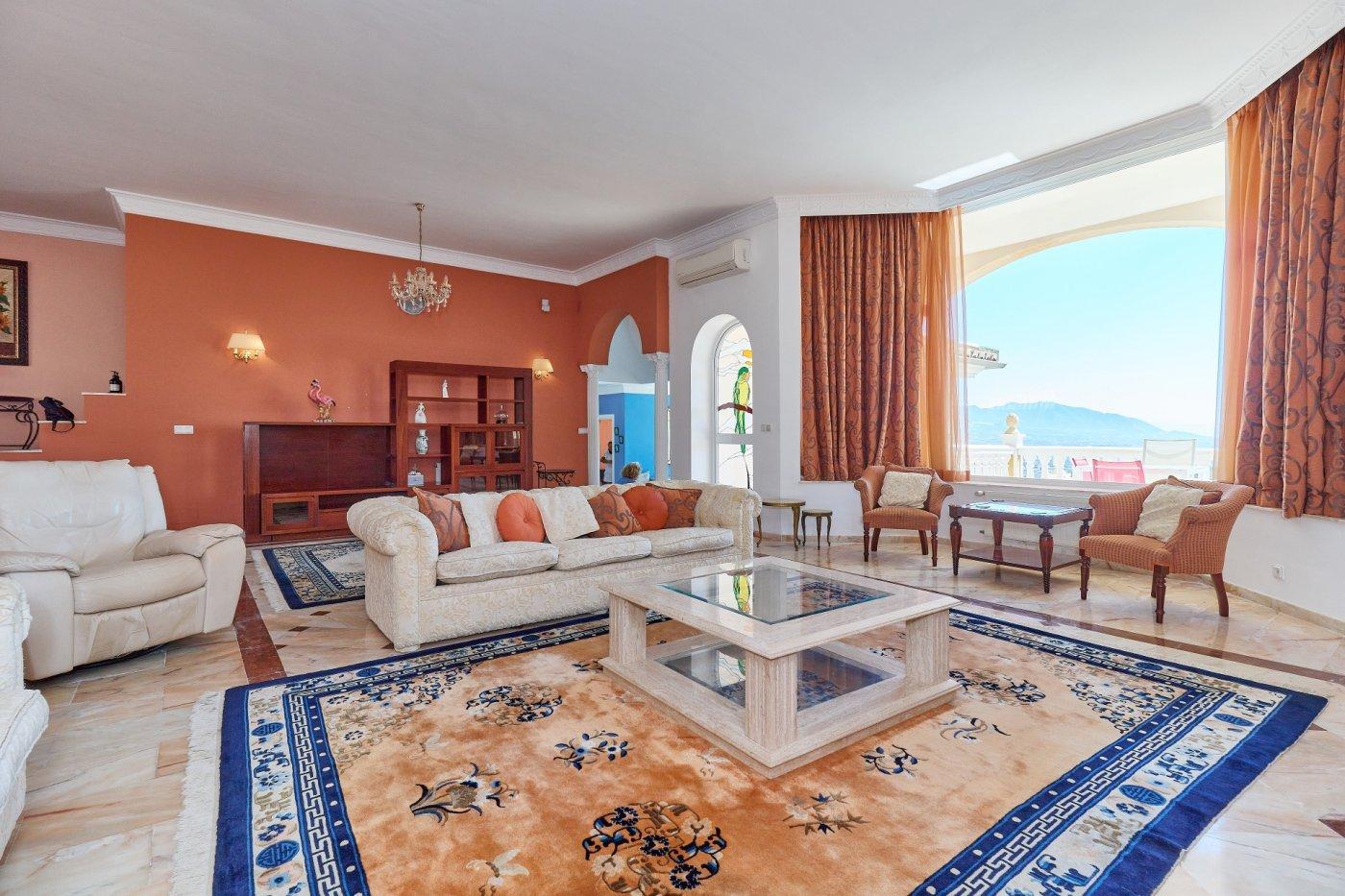 Villa en Venta en Ojén
