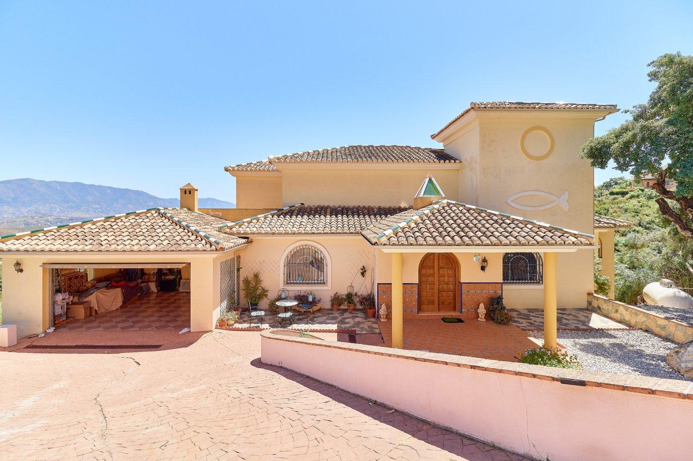 Villa en Venta en Ojén