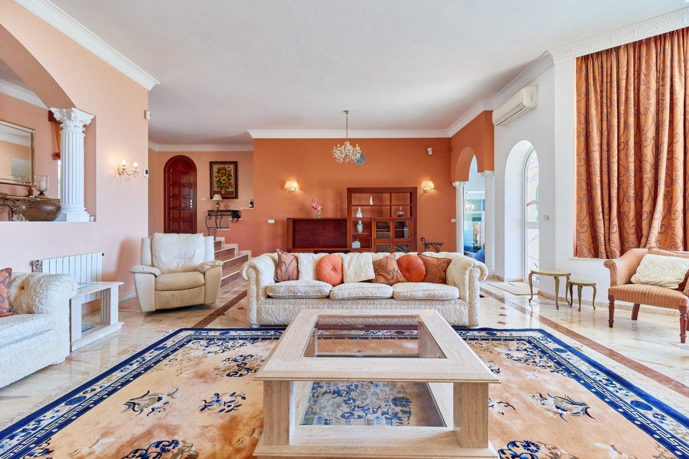 Villa en Venta en Ojén