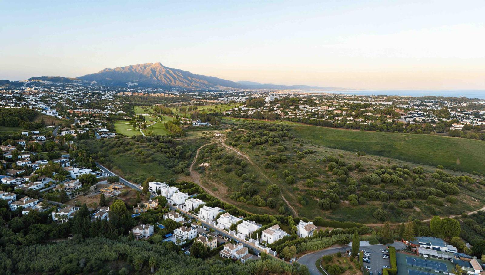 Villa for Sale in Estepona
