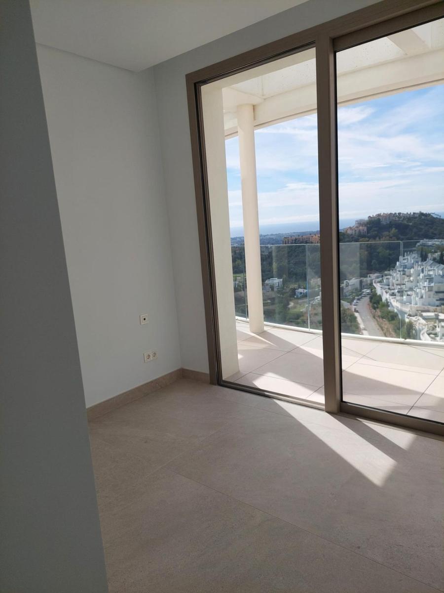 Penthouse for Sale in Benahavís