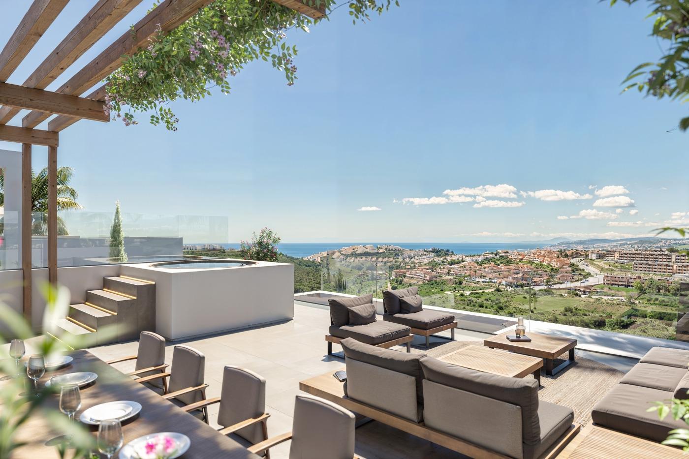 Villa for Sale in Casares