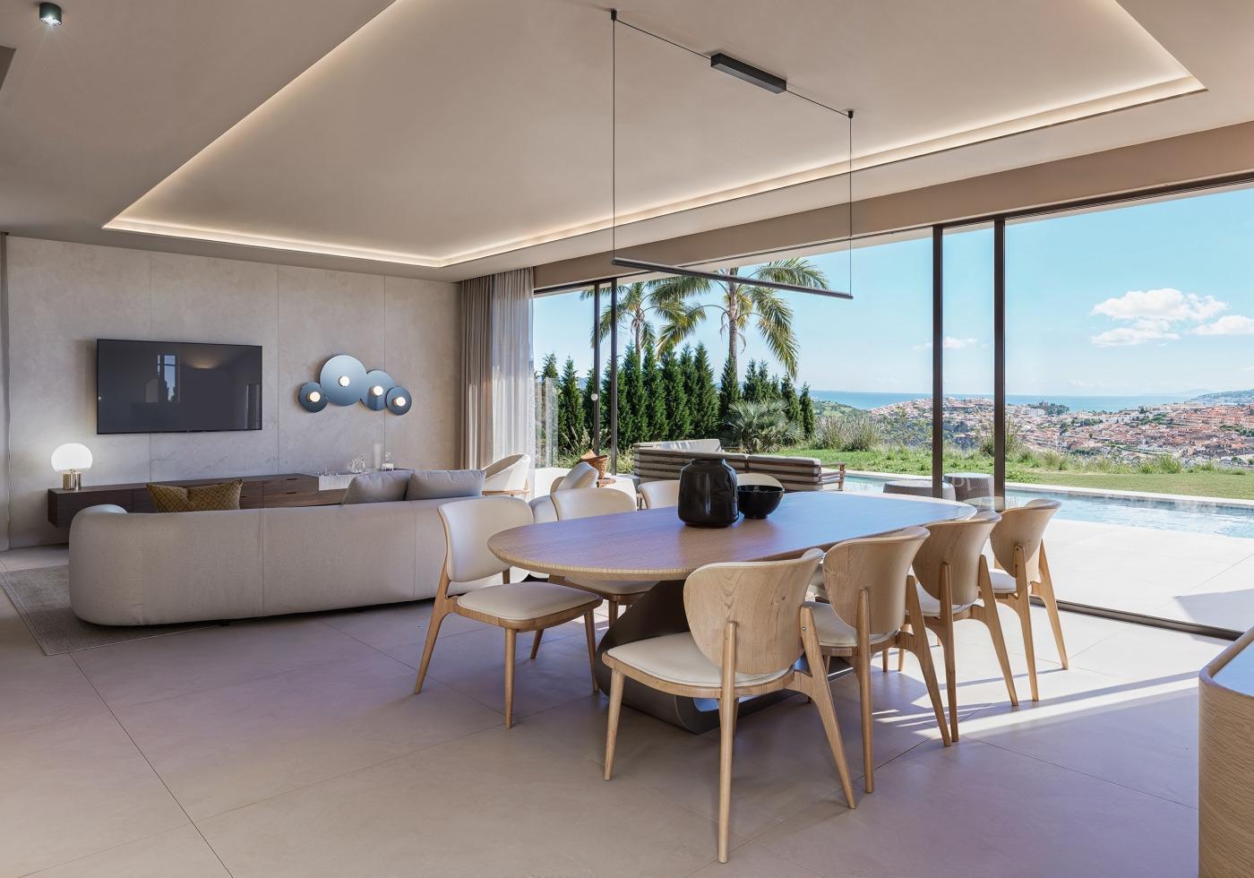 Villa for Sale in Casares