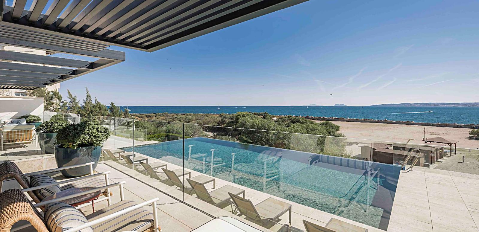 Apartamento en Venta en Estepona