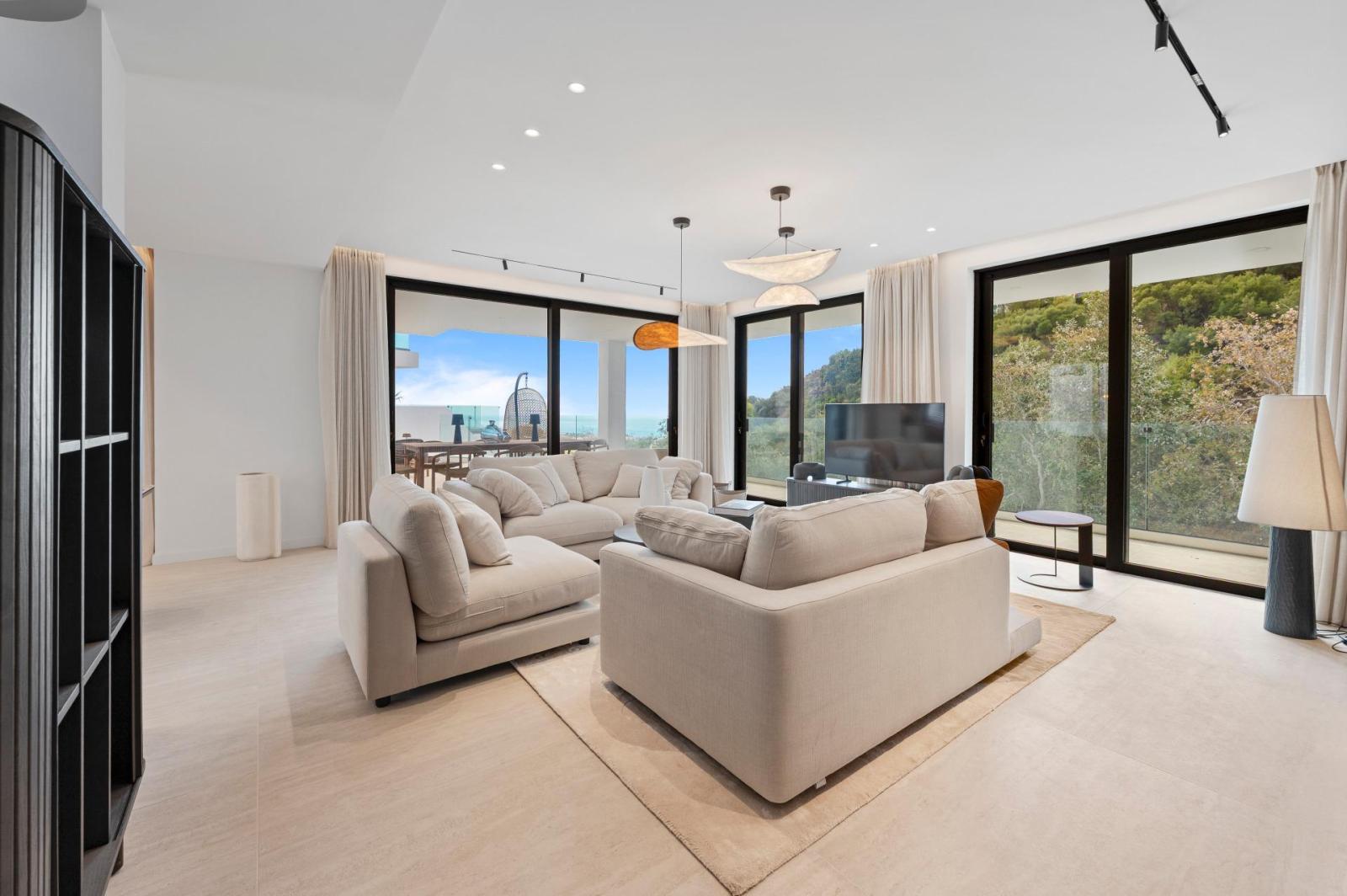 Villa for Sale in Benalmádena