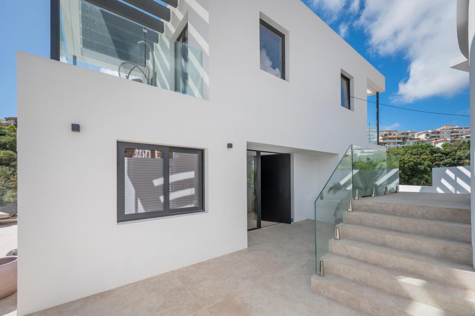 Villa for Sale in Benalmádena