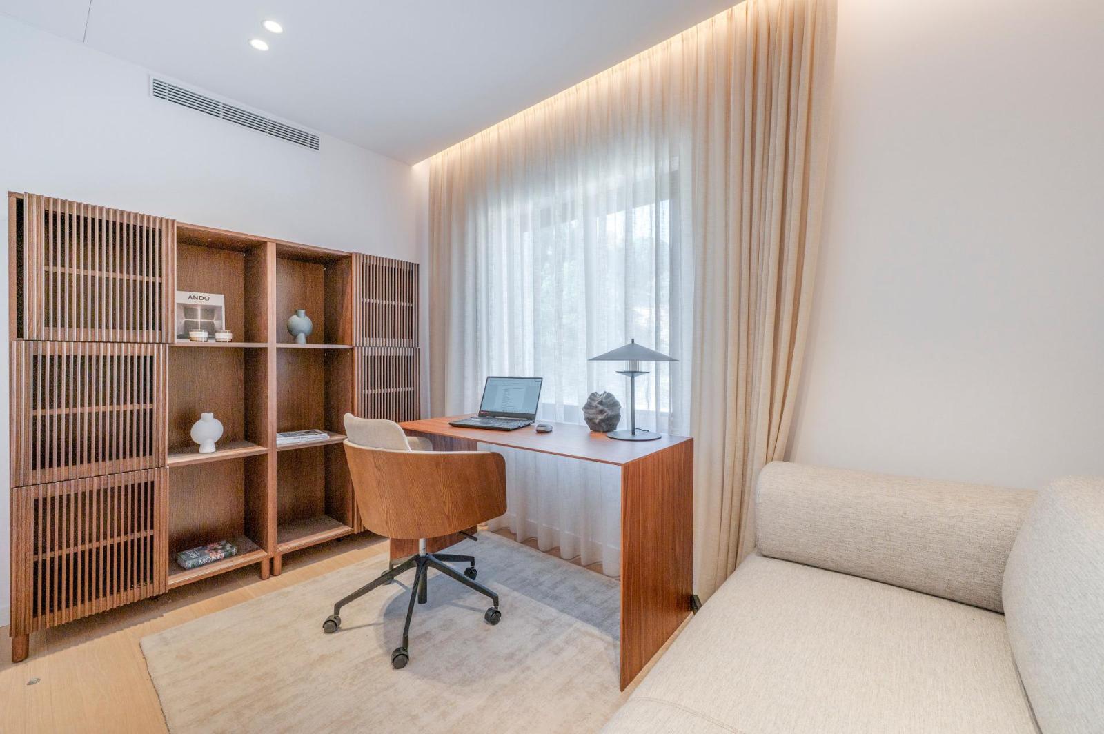 Villa for Sale in Benalmádena