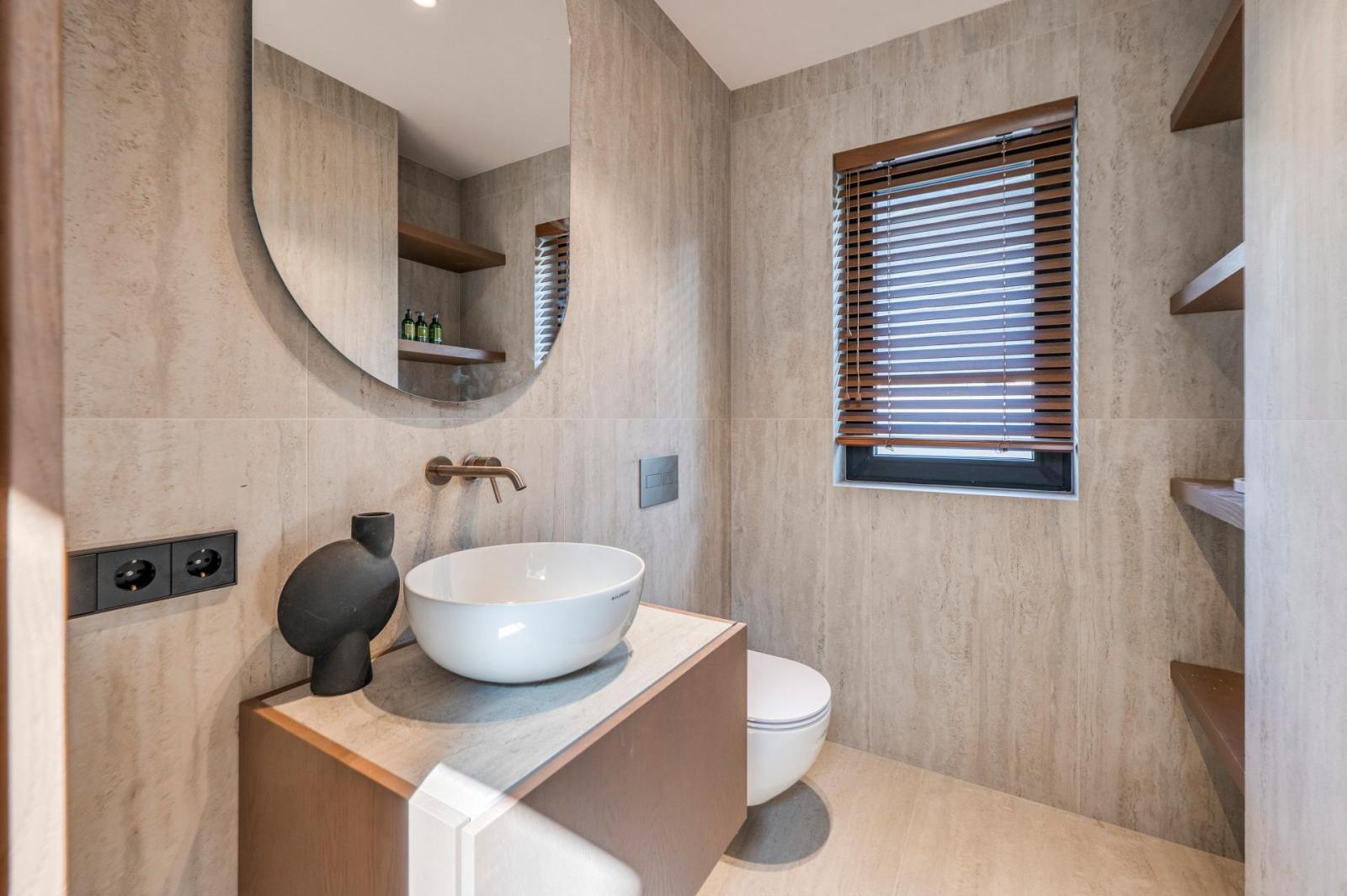 Villa for Sale in Benalmádena