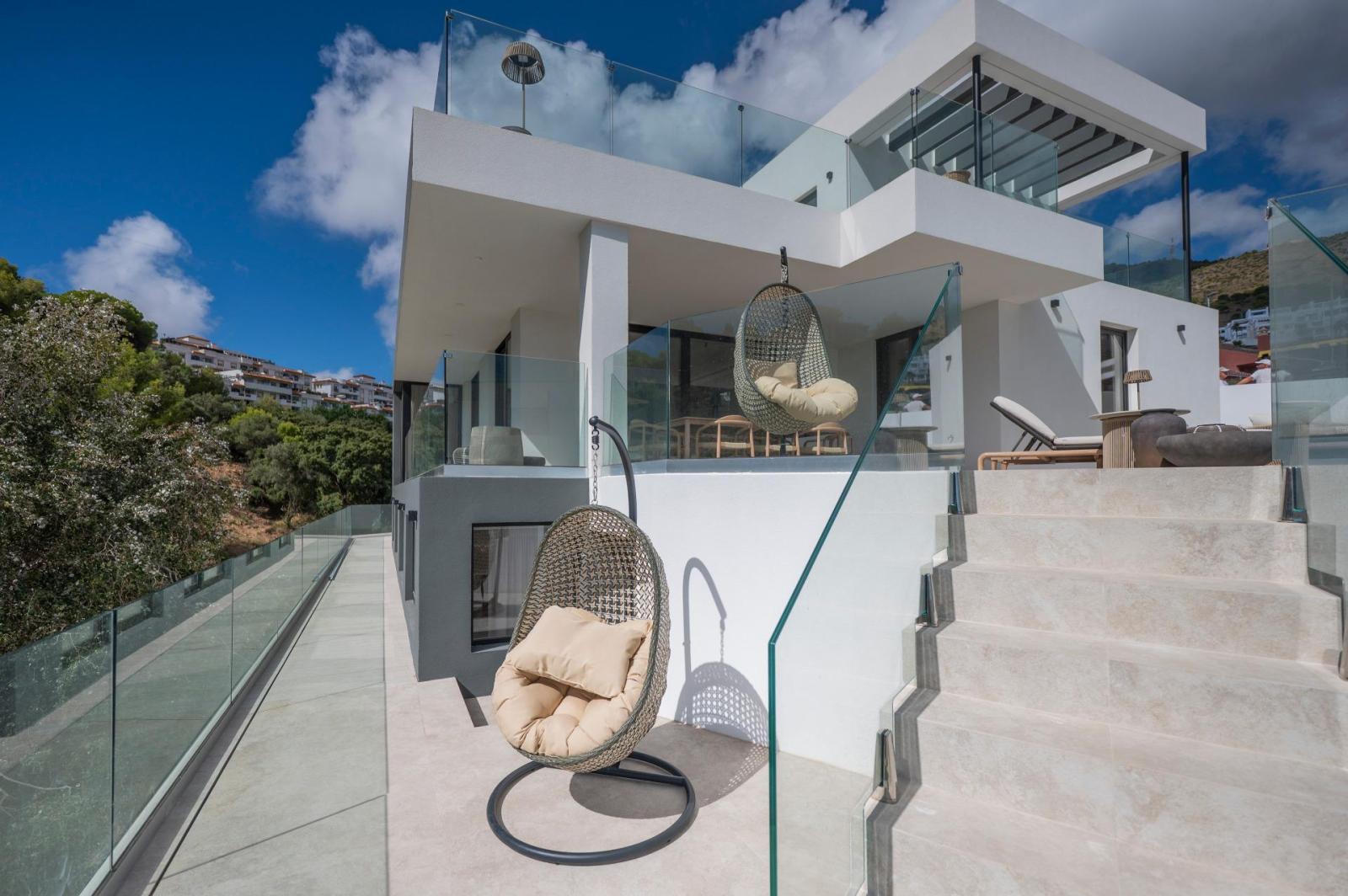 Villa for Sale in Benalmádena