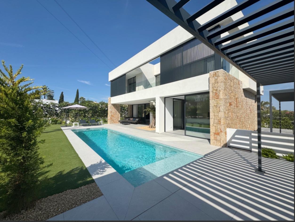 Villa for Sale in Dénia