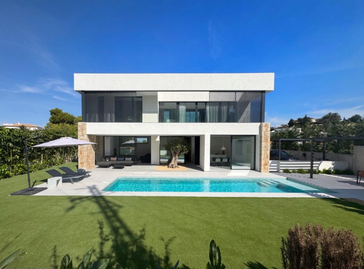Villa for Sale in Dénia
