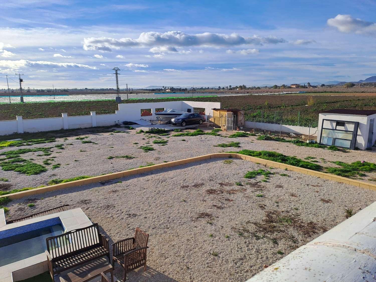 Casa en Venta en Crevillent