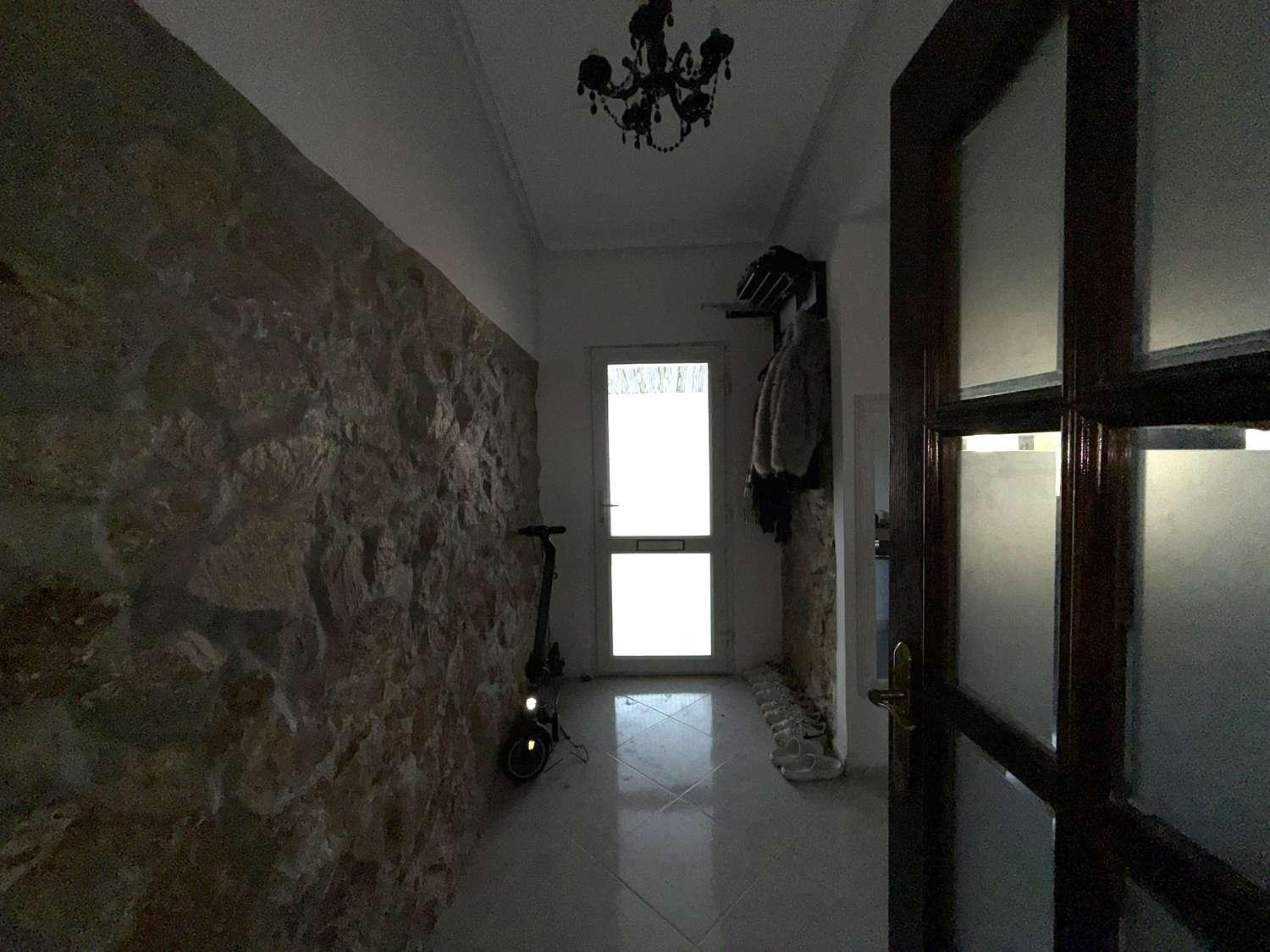 Casa en Venta en Crevillent