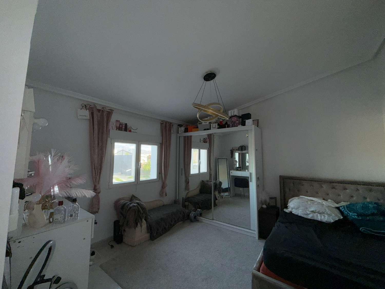 Casa en Venta en Crevillent