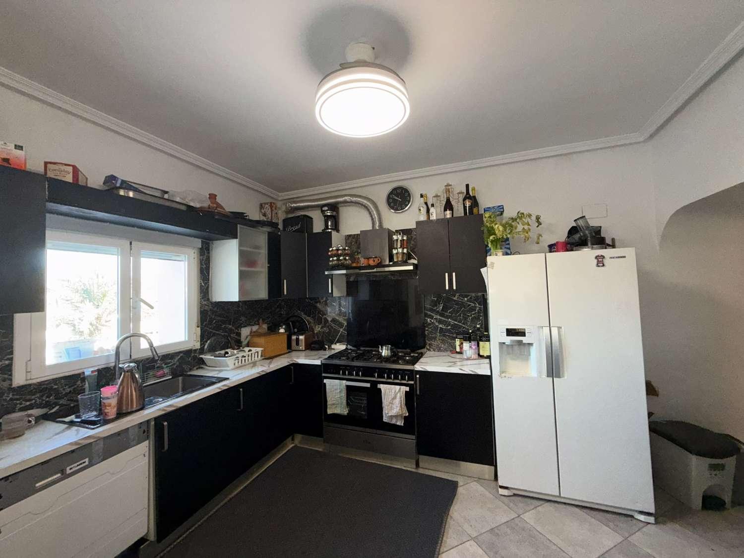Casa en Venta en Crevillent