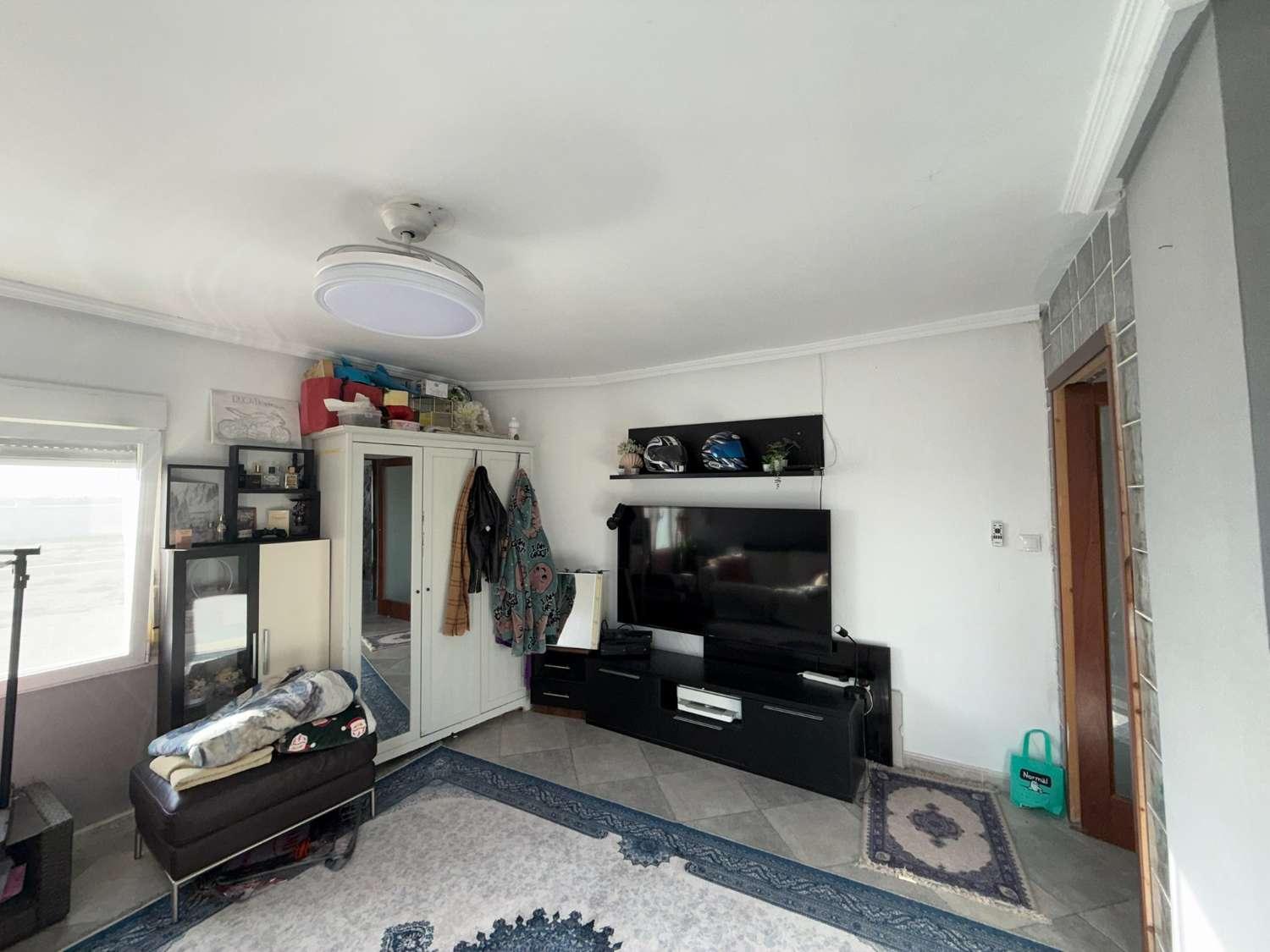 Casa en Venta en Crevillent