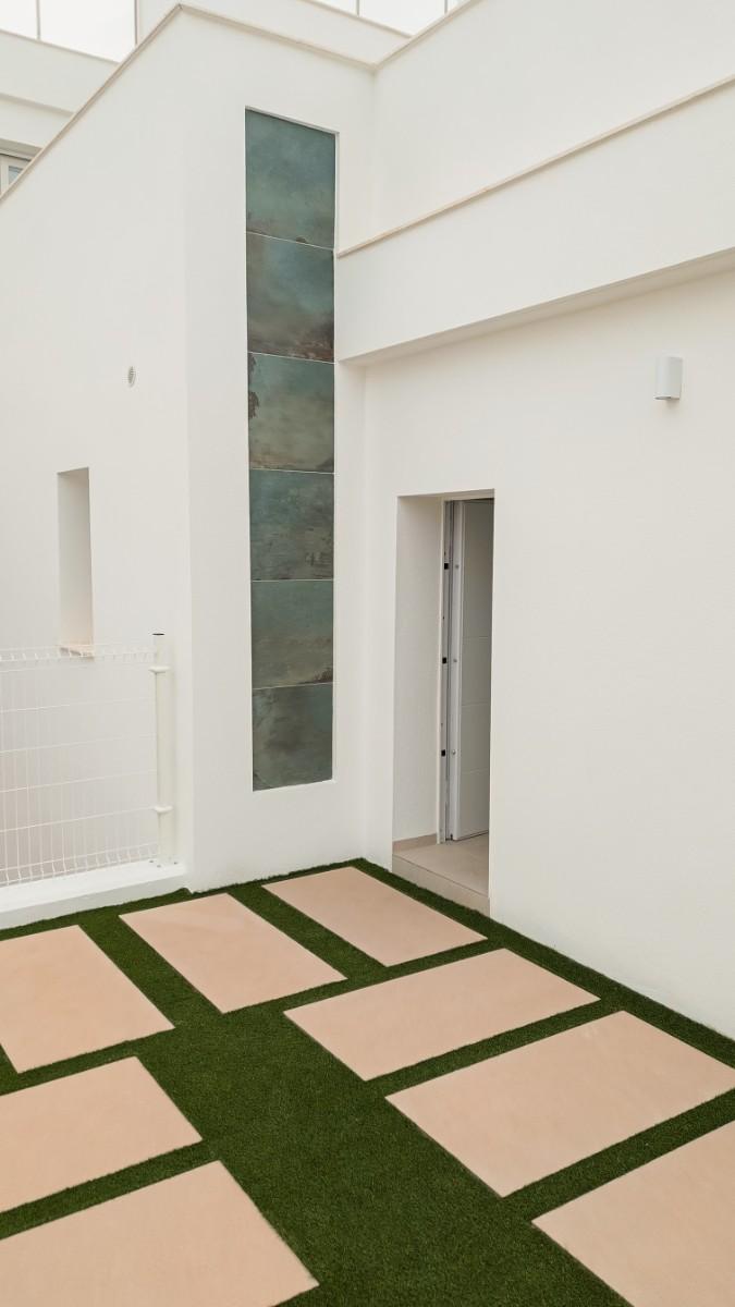 Villa for Sale in Los Alcázares