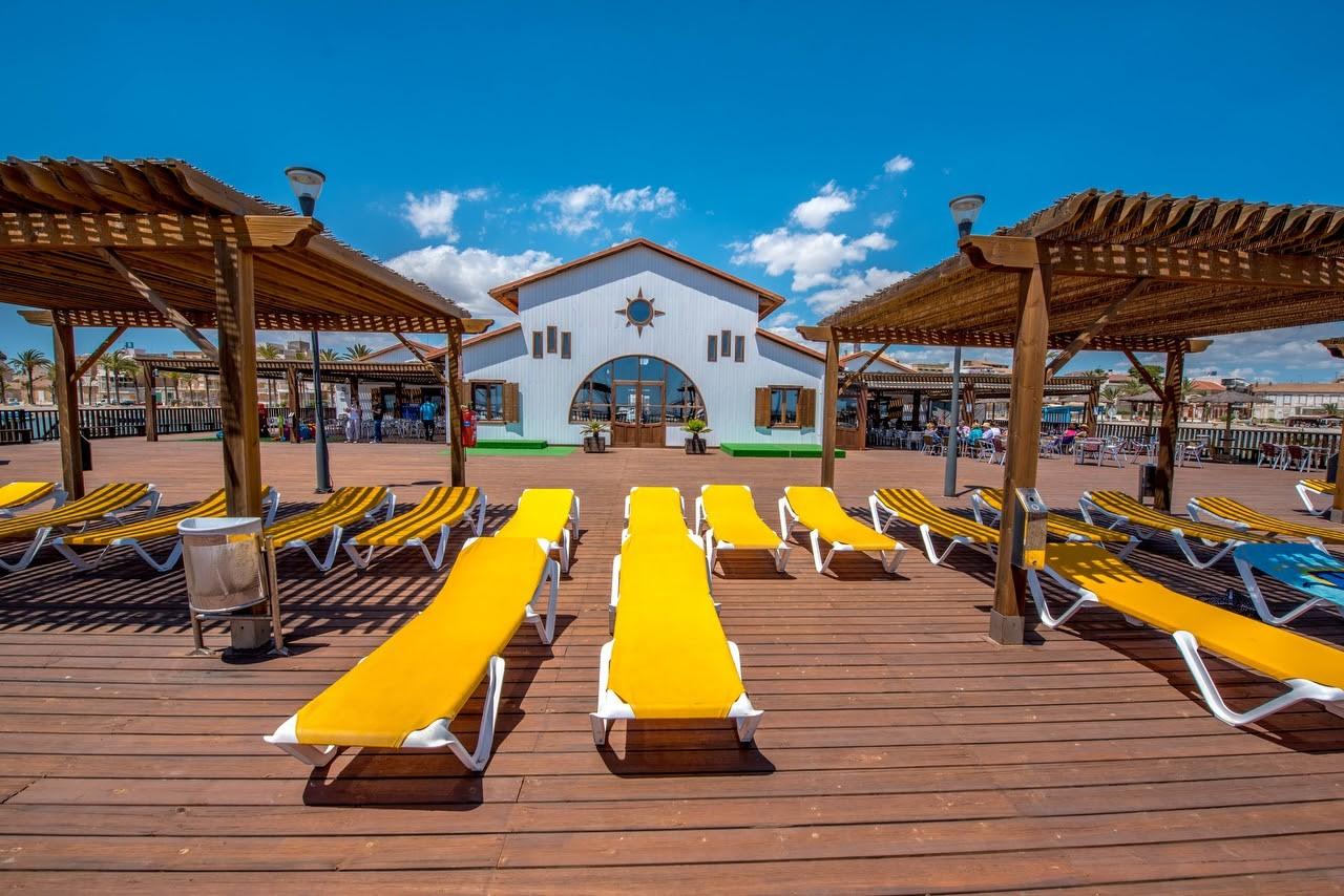 Villa for Sale in Los Alcázares