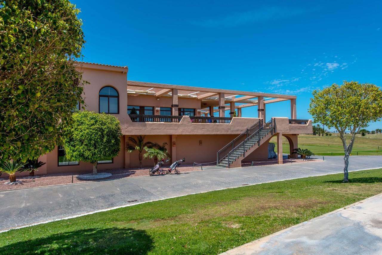 Villa for Sale in Los Alcázares