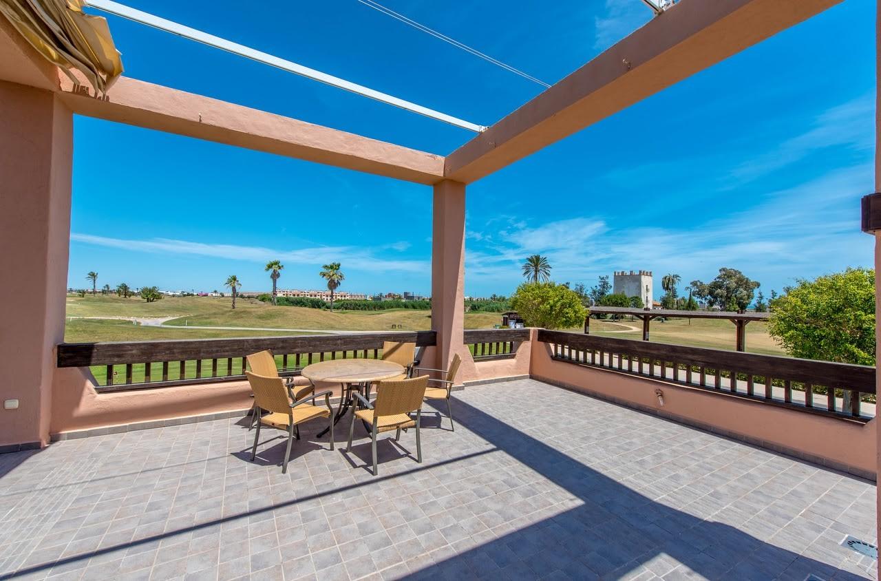Villa for Sale in Los Alcázares