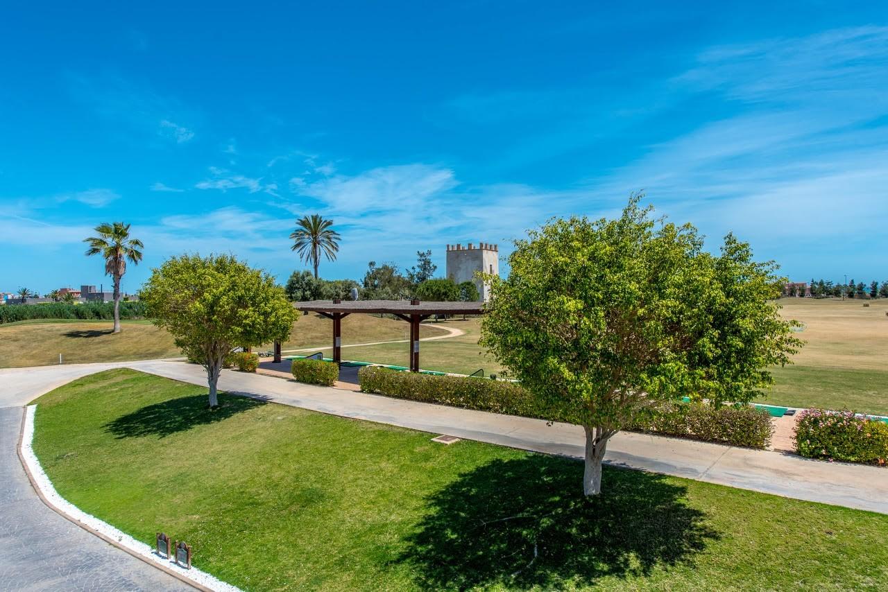 Villa for Sale in Los Alcázares