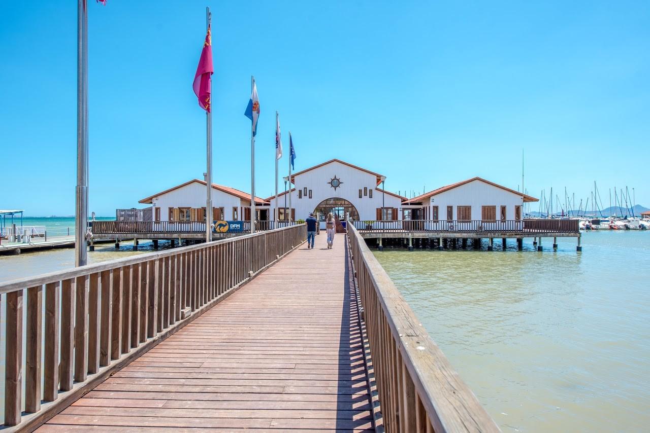 Villa for Sale in Los Alcázares