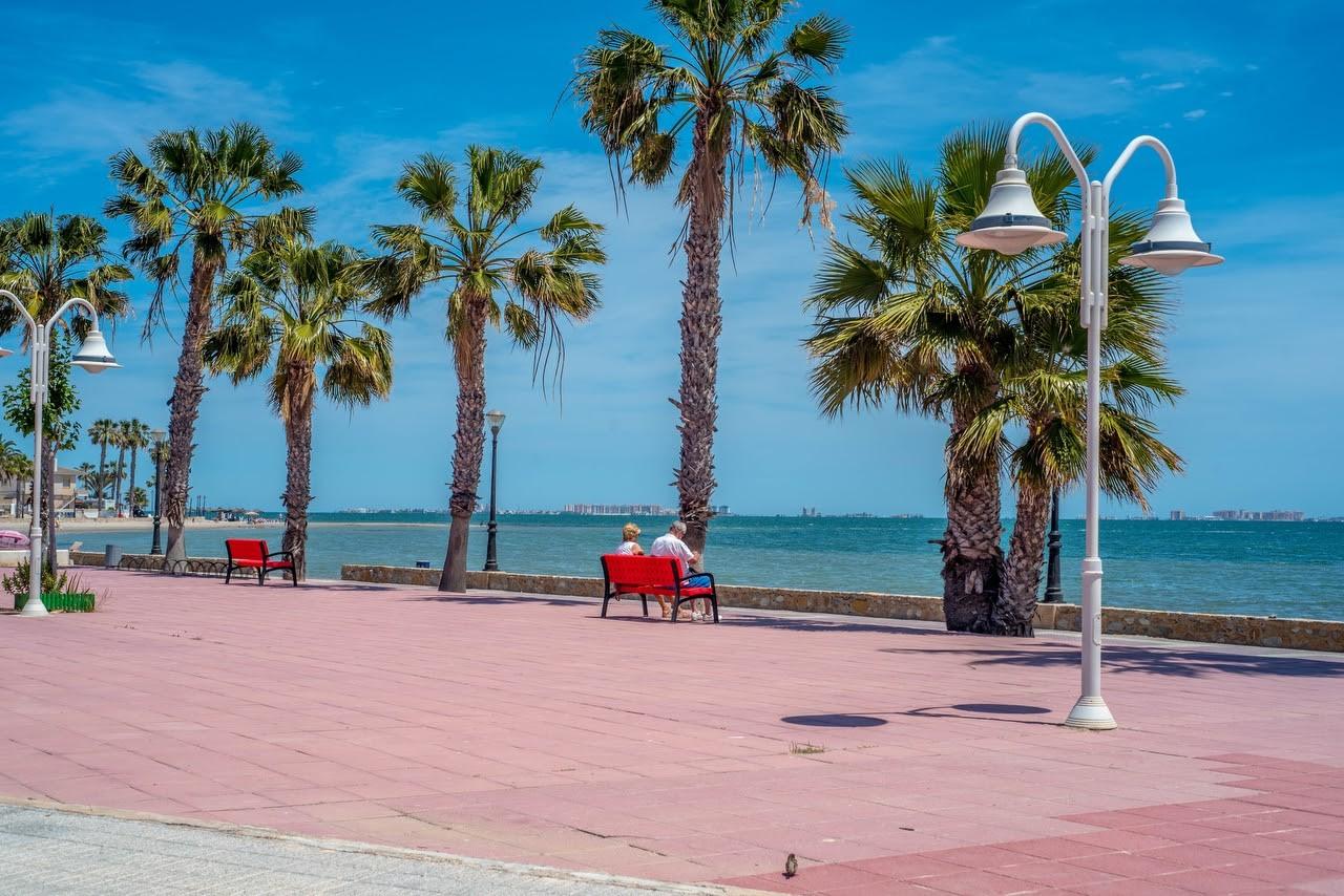 Villa for Sale in Los Alcázares