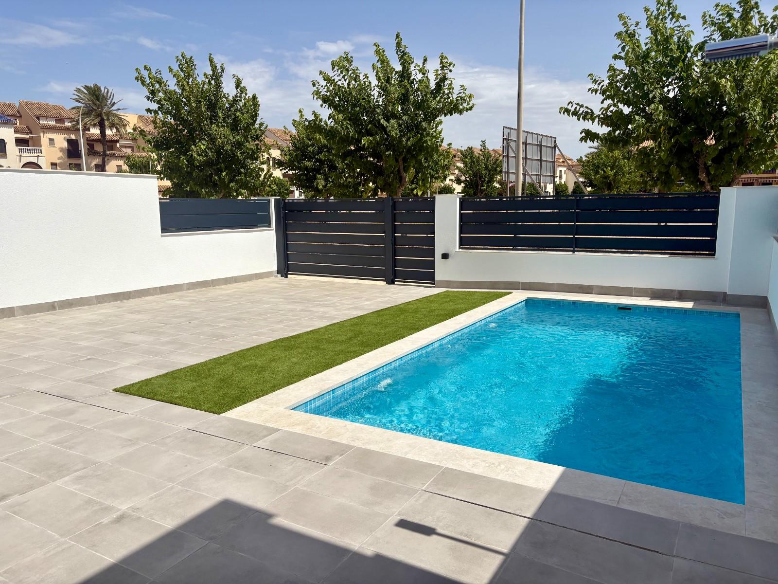 Villa for Sale in Los Alcázares