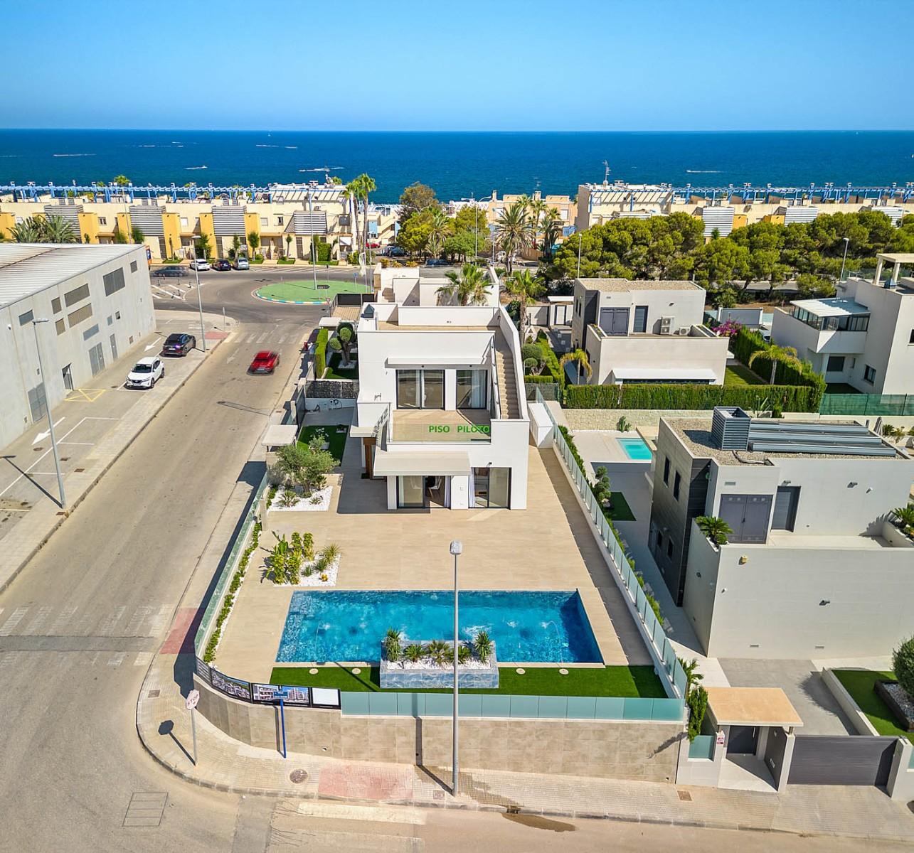 Villa en Venta en Orihuela