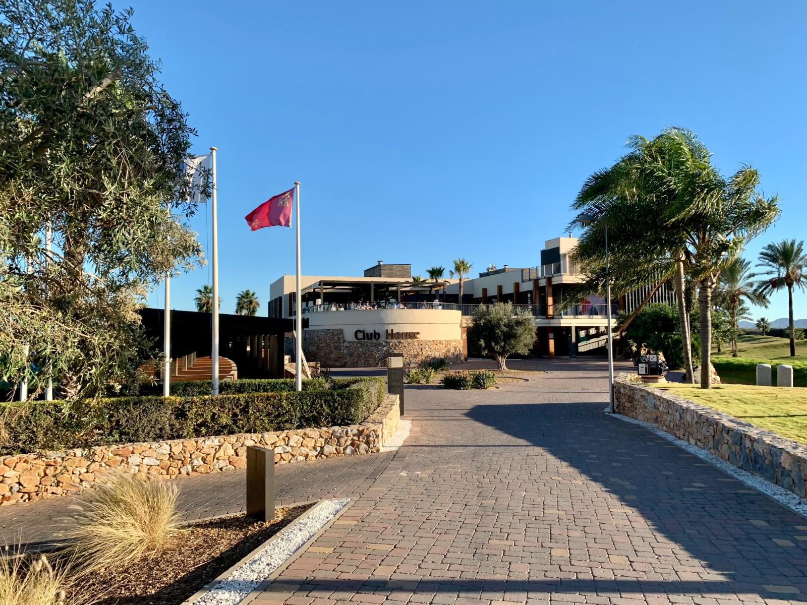 Villa for Sale in Los Alcázares