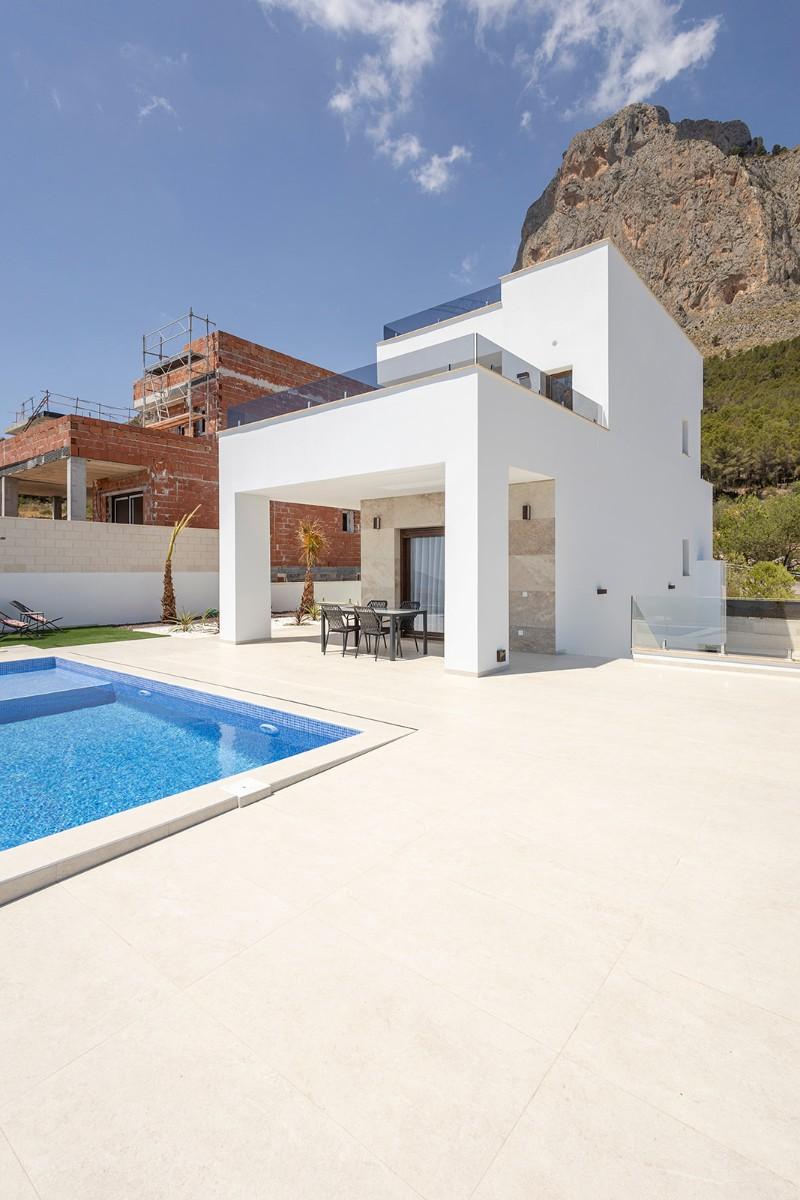 Villa en Venta en Polop