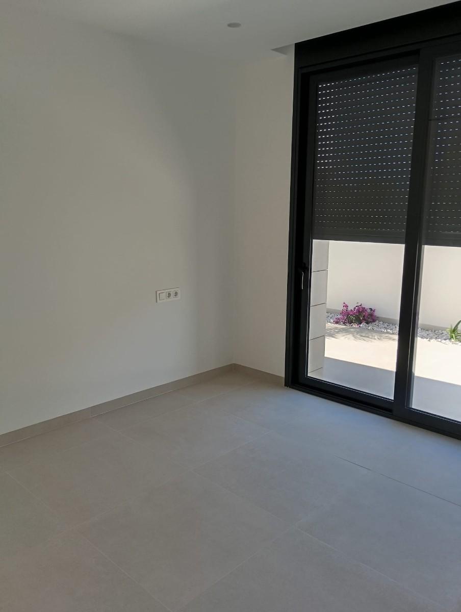 Villa en Venta en Pilar de la Horadada