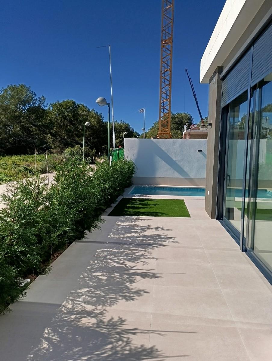 Villa en Venta en Pilar de la Horadada